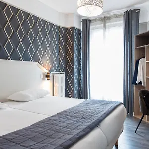 *** Hotel Ambassadeur Franţa